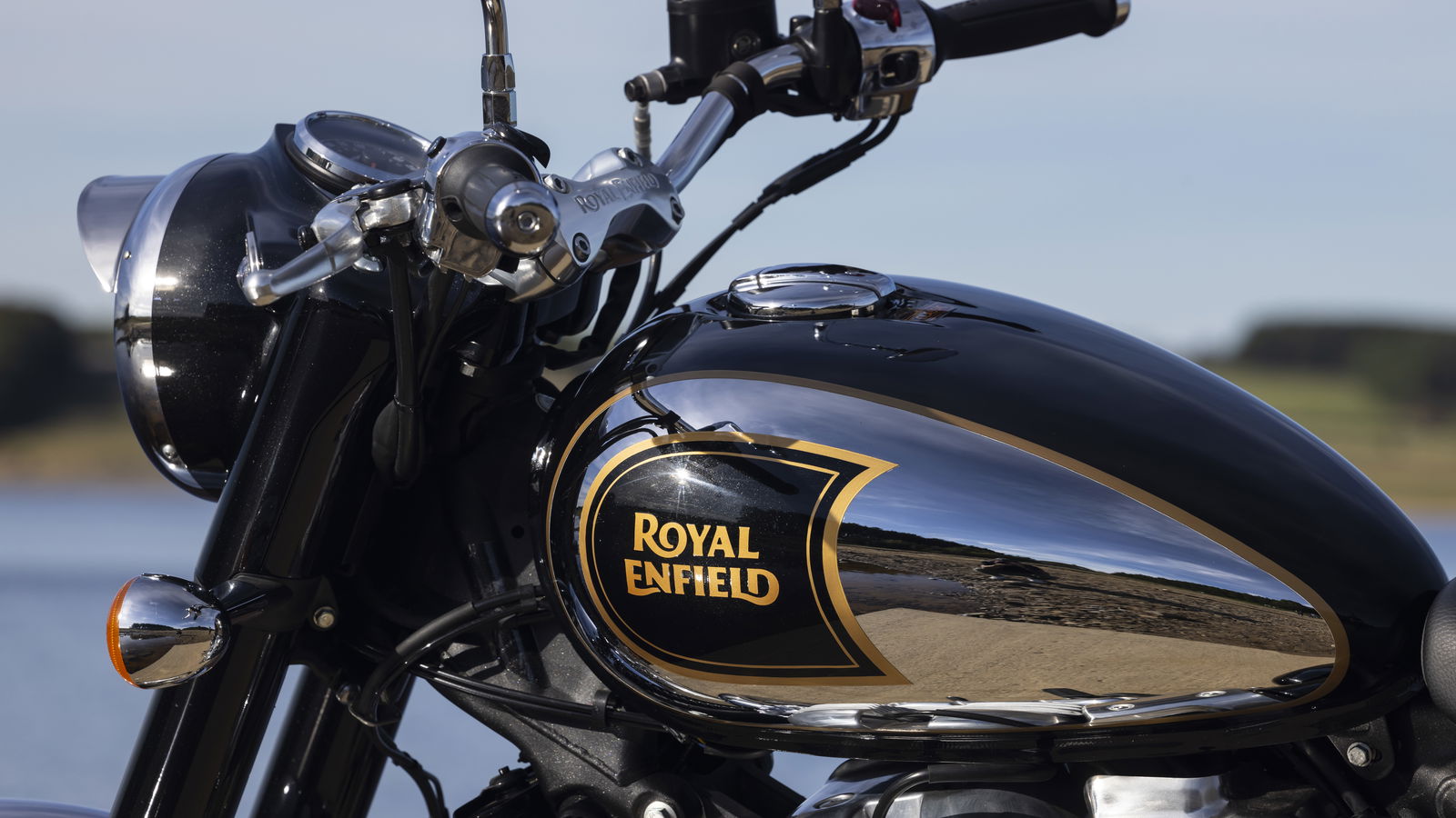 Royal Enfield tank